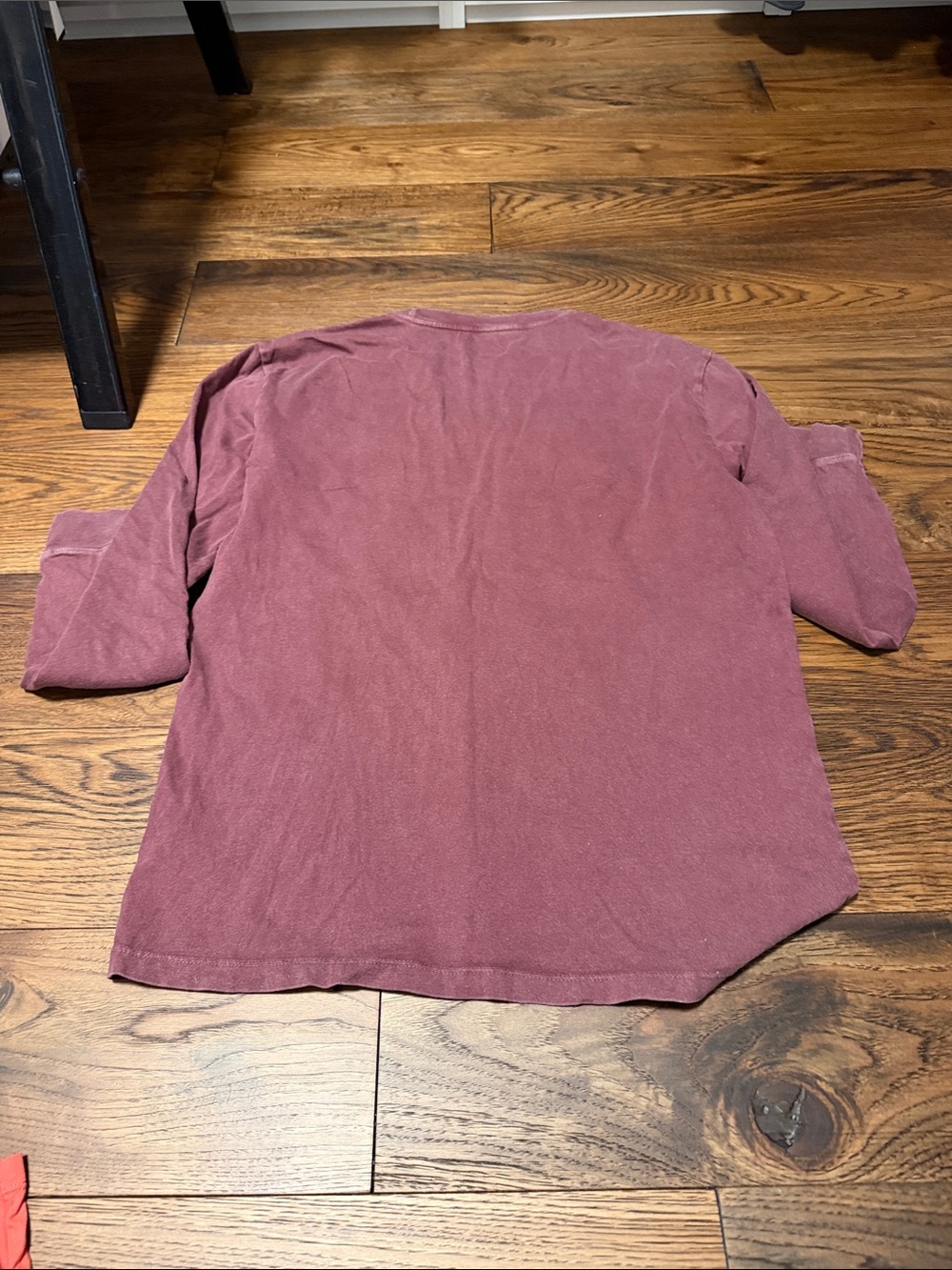 Bundle of Vineyard Vines Long Sleeve Tees Size Small NWOT - Picture 6 of 9